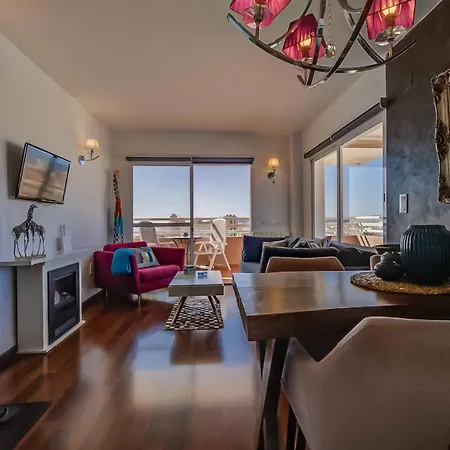 135 - Beachfront With Pool, Fuengirola!